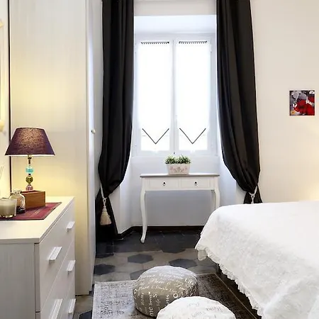 Lägenhet Holidays House Rom